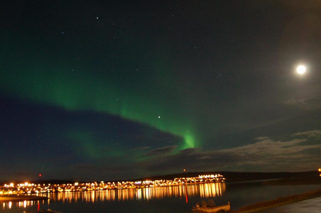 Vadso Fjordhotell Zewnętrze zdjęcie